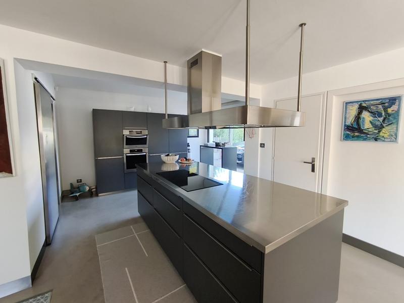 Villa - 206 m² - 5 pièces