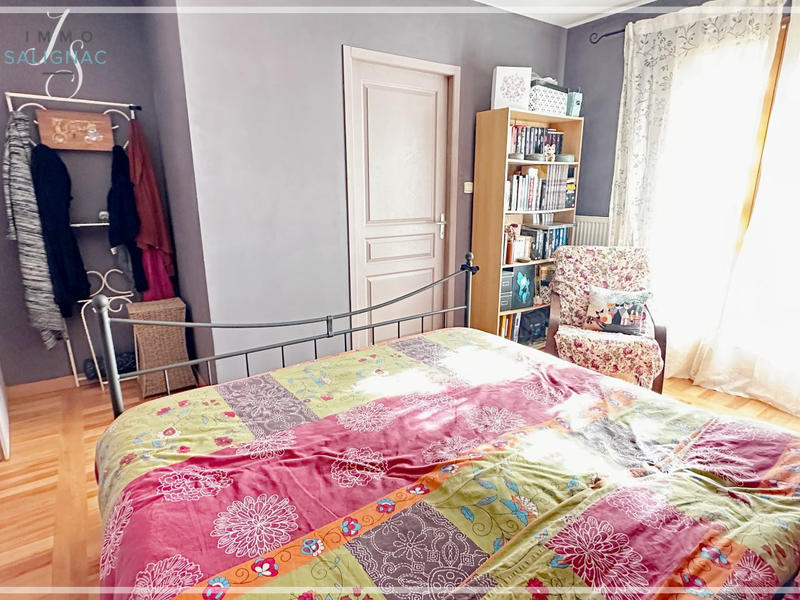 Maison - 100 m² - 5 pièces