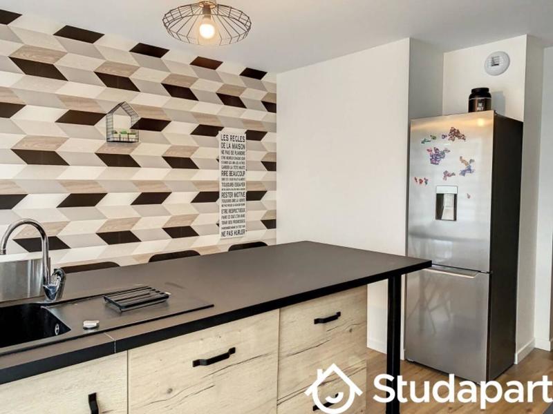 Chambre - 12 m² - 1 pièce