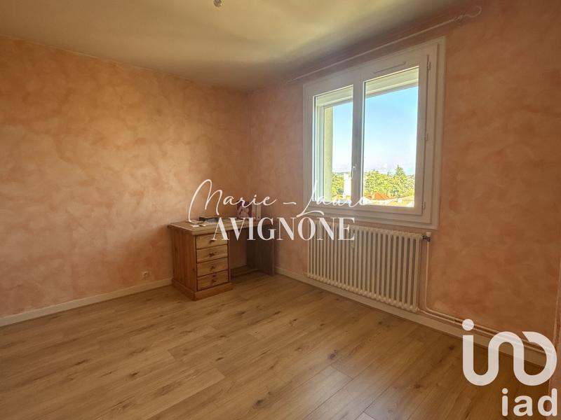 Appartement - 81 m² - 3 pièces