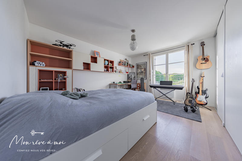 Maison - 207 m² - 8 pièces