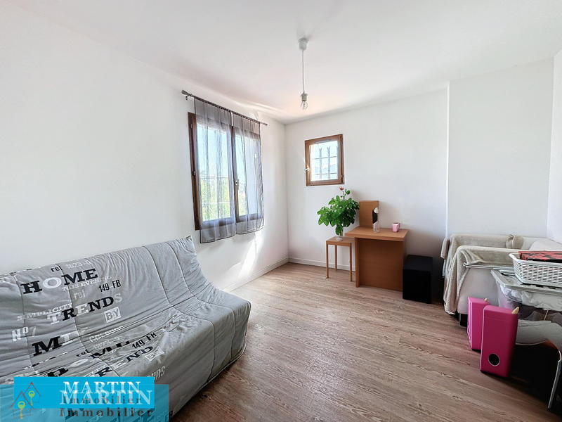 Villa - 182 m² - 6 pièces