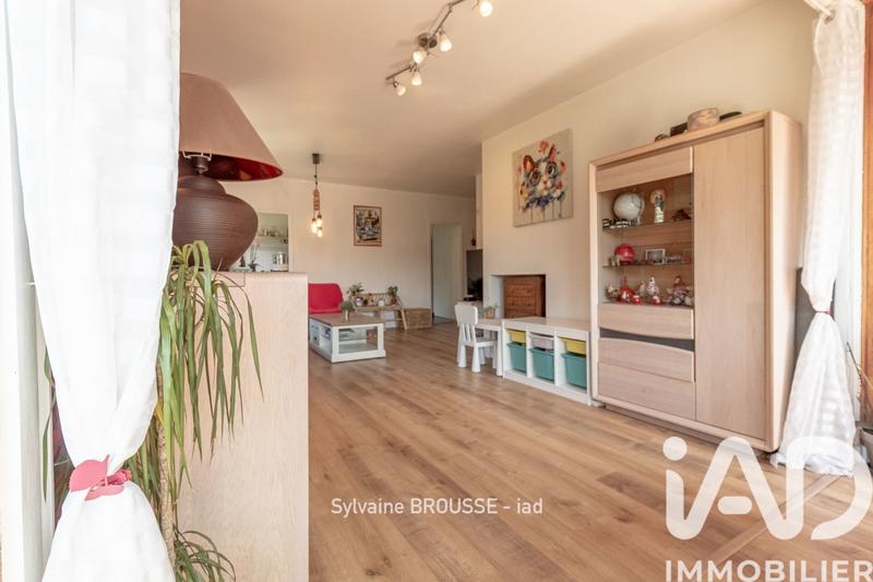 Appartement - 90 m² - 5 pièces