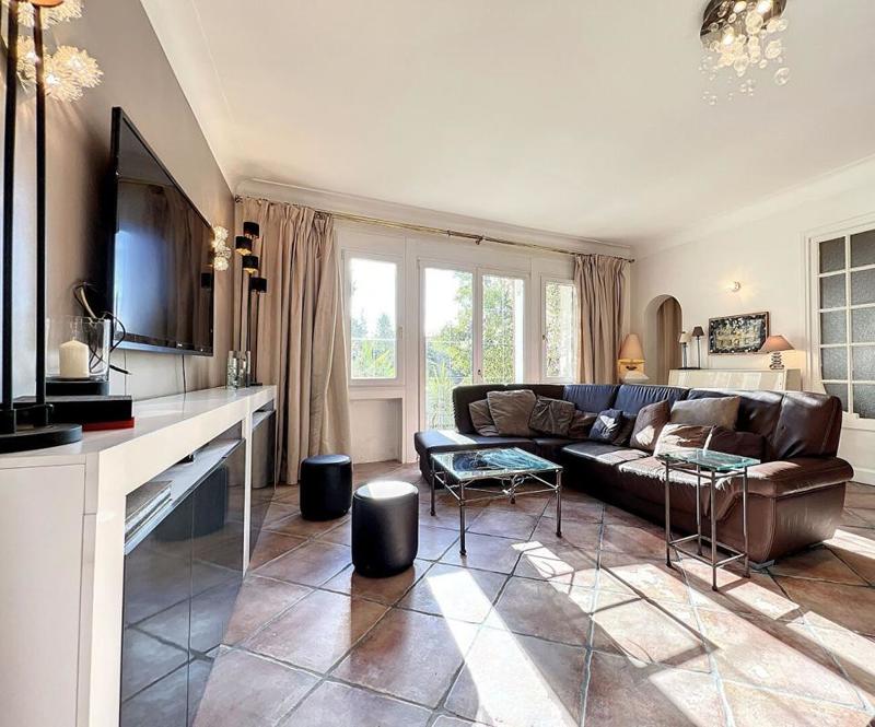 Villa - 210 m² - 7 pièces