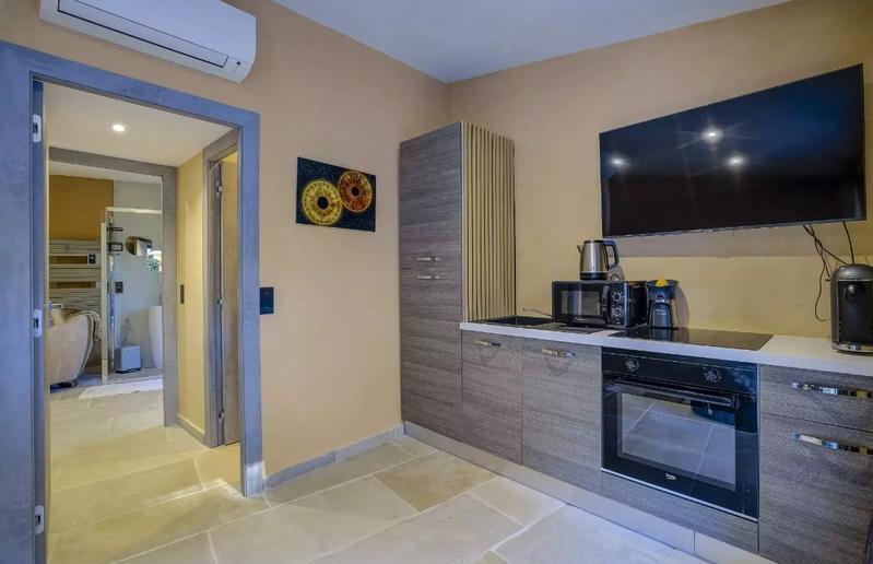 Villa - 216 m² - 6 pièces