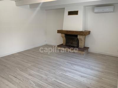 Maison - 85 m² - 5 pièces