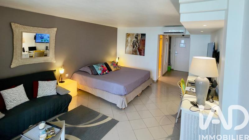 Studio - 42 m² - 1 pièce