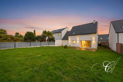 Maison - 103 m² - 7 pièces