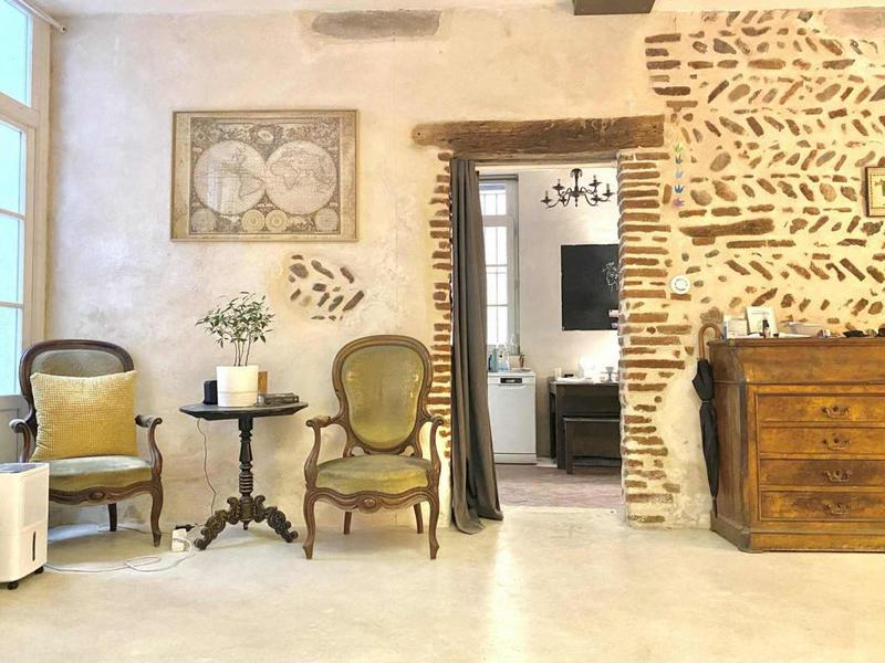 Appartement - 90 m² - 3 pièces