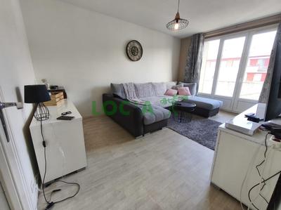 Appartement - 70 m² - 5 pièces
