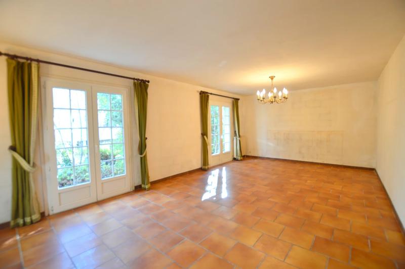 Maison - 136 m² - 6 pièces