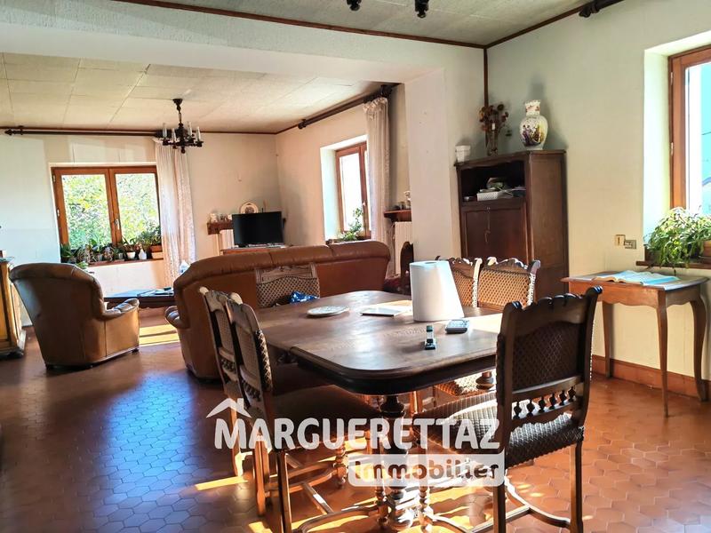 Maison - 155 m² - 6 pièces