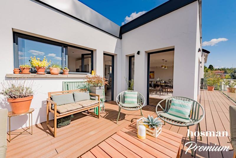 Maison - 258 m² - 7 pièces