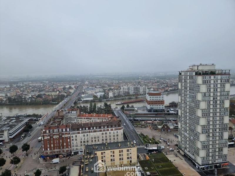 Appartement - 76 m² - 4 pièces