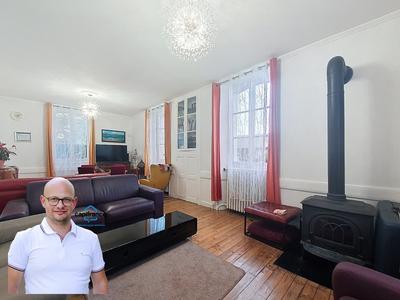 Maison bourgeoise - 139 m² - 5 pièces