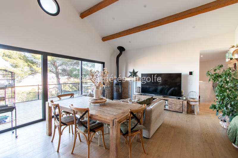 Maison - 137 m² - 4 pièces