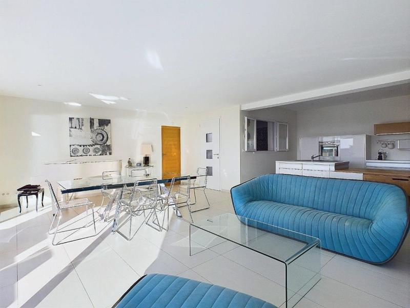 Villa - 270 m² - 11 pièces