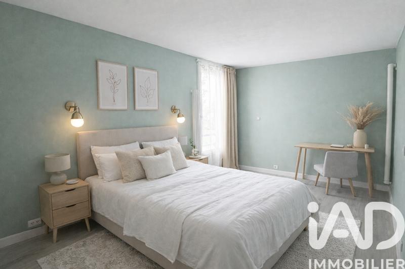 Appartement - 93 m² - 5 pièces