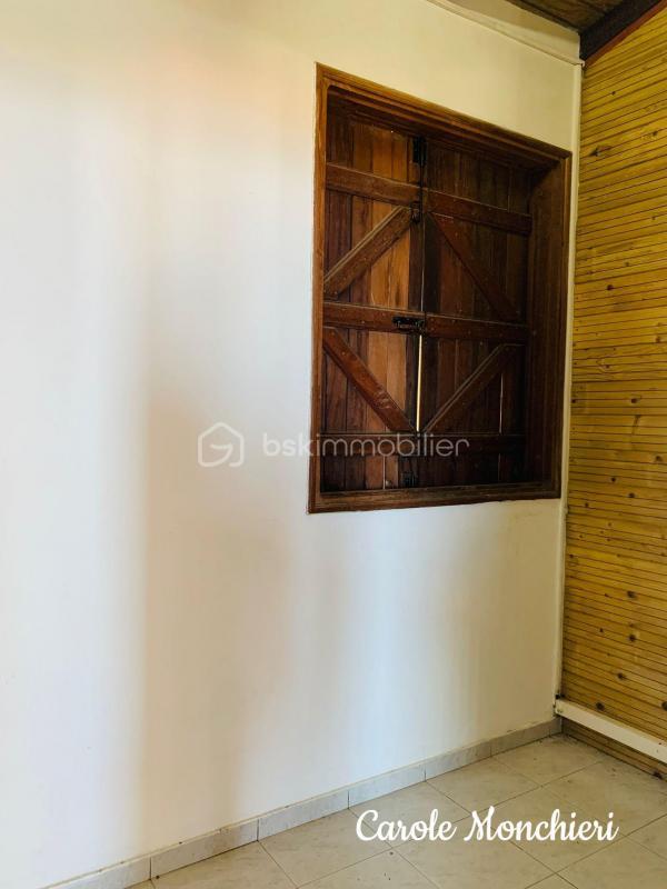 Local commercial - 108 m² - 1 pièce