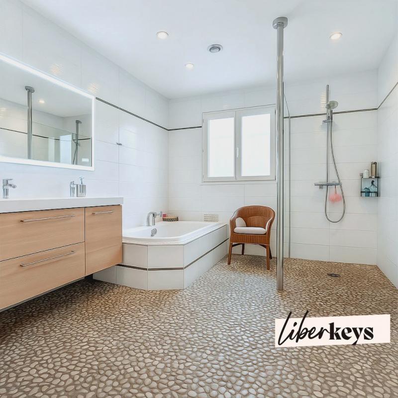 Villa - 190 m² - 7 pièces