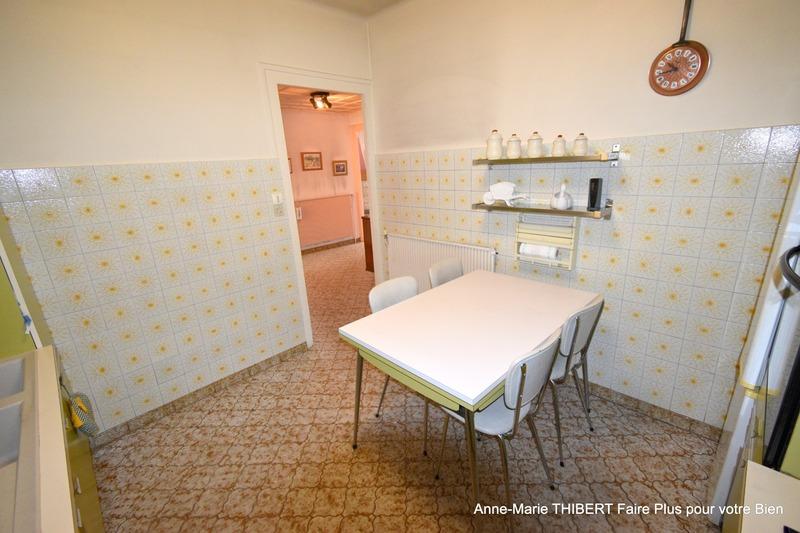 Maison - 202 m² - 6 pièces