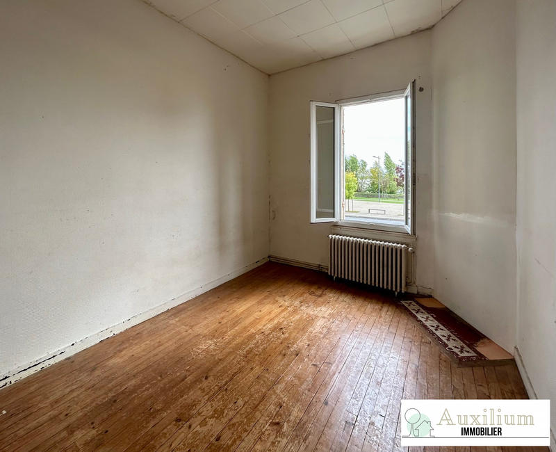 Maison - 94 m² - 5 pièces