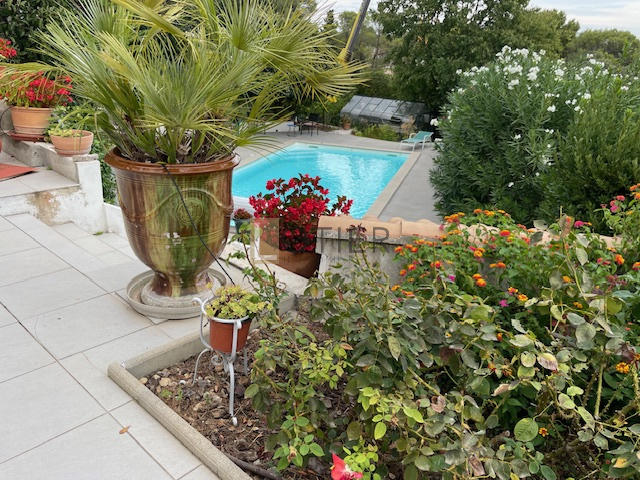 Maison - 170 m² - 7 pièces