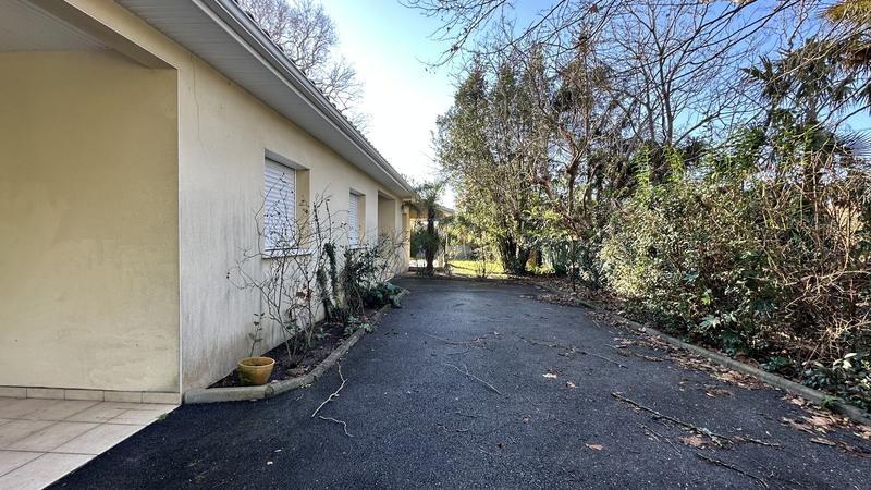 Maison - 98 m² - 4 pièces