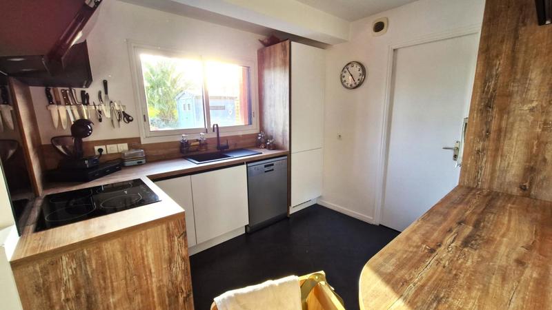 Maison - 98 m² - 5 pièces