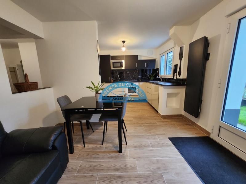 Maison - 253 m² - 11 pièces