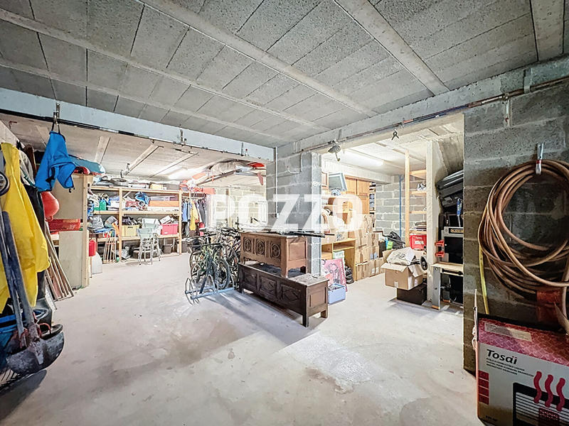 Maison - 150 m² - 9 pièces