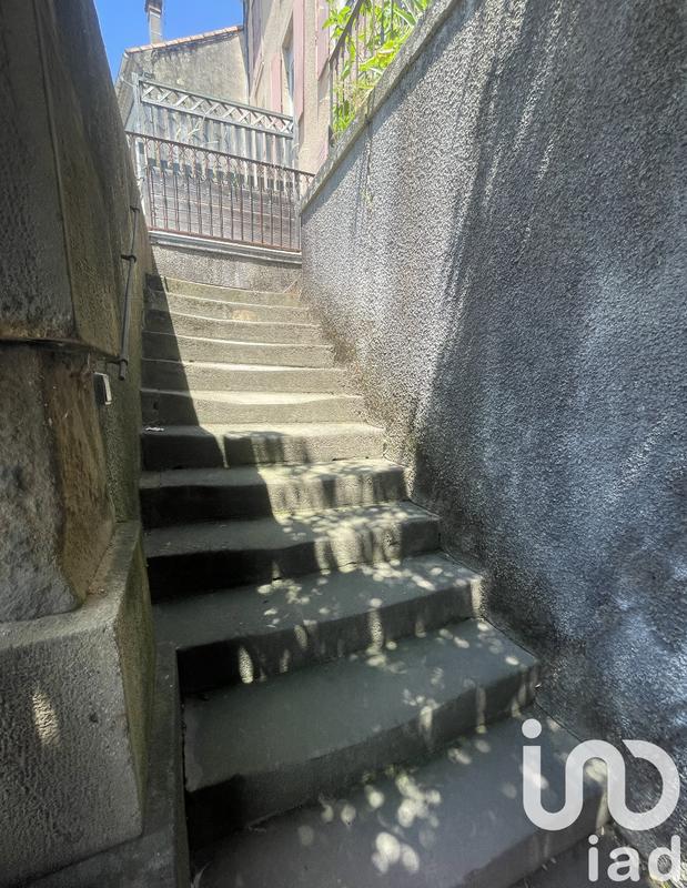 Appartement - 100 m² - 8 pièces