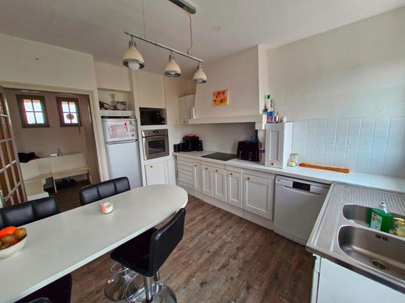 Maison - 184 m² - 7 pièces