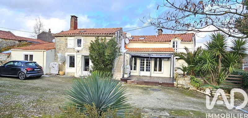 Maison - 161 m² - 6 pièces