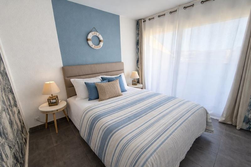 Appartement - 90 m² - 5 pièces