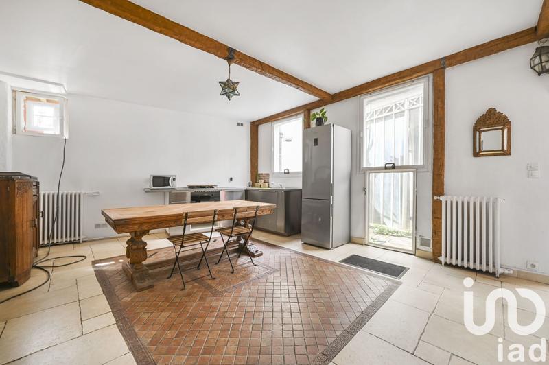 Maison - 301 m² - 9 pièces