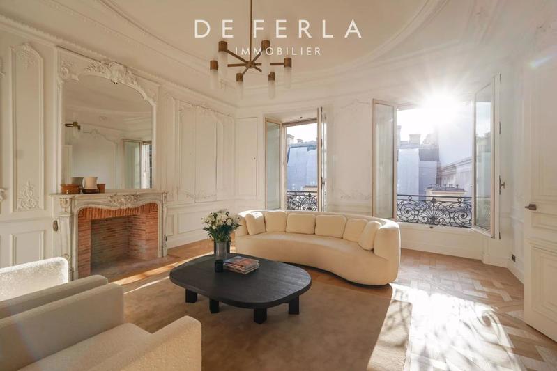 Appartement - 225 m² - 5 pièces