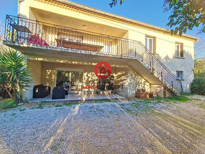 Villa - 163 m² - 6 pièces