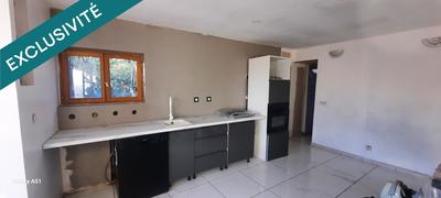 Maison de village - 75 m² - 4 pièces