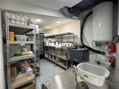 Fonds de commerce - 86 m²