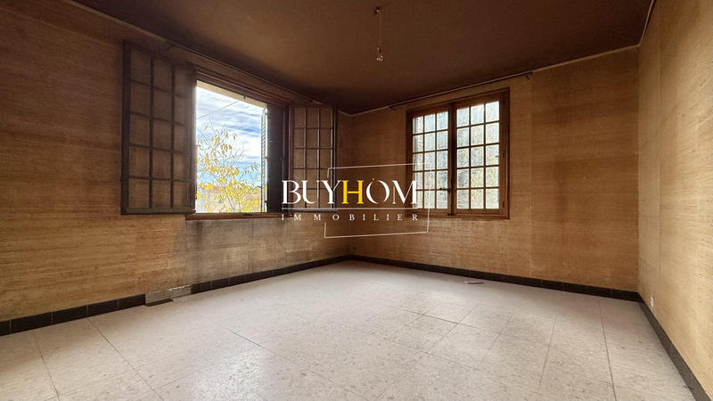 Maison - 152 m² - 7 pièces