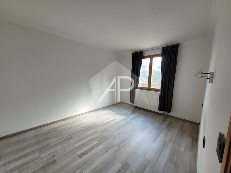 Maison ancienne - 267 m² - 10 pièces