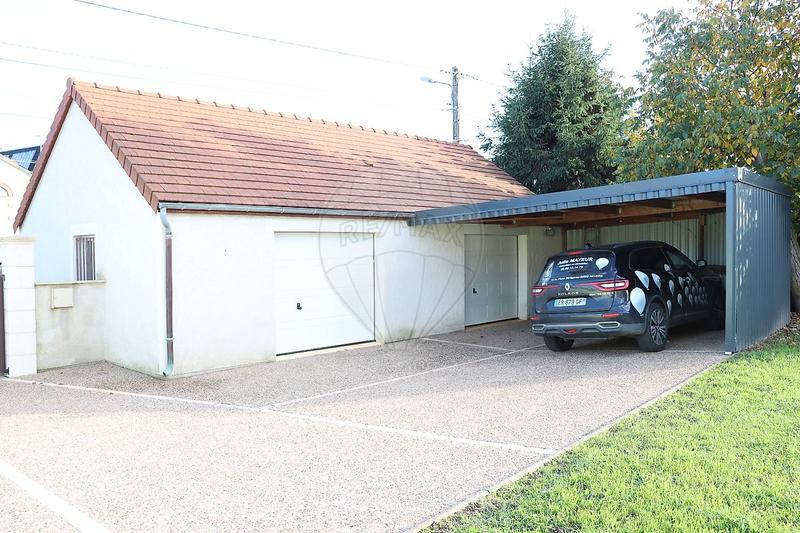 Pavillon - 225 m² - 9 pièces