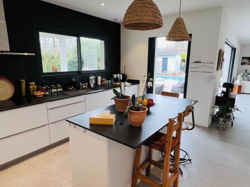 Maison - 165 m² - 5 pièces