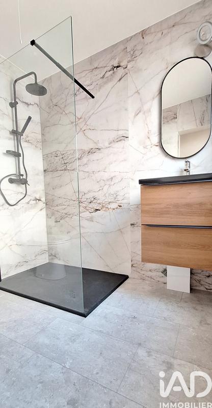 Maison de ville - 137 m² - 6 pièces