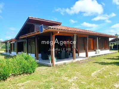 Maison de campagne - 350 m² - 8 pièces