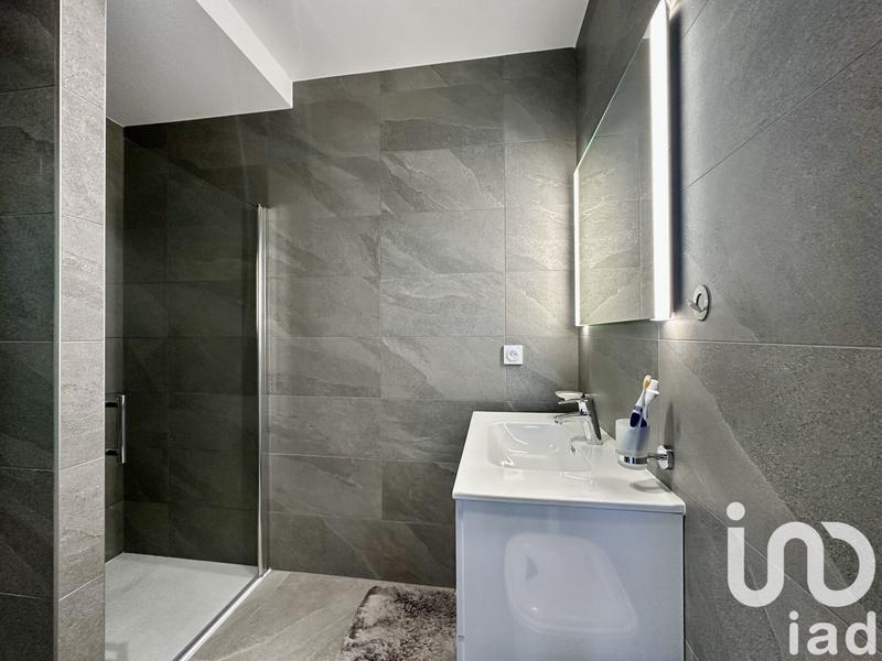 Appartement - 120 m² - 4 pièces