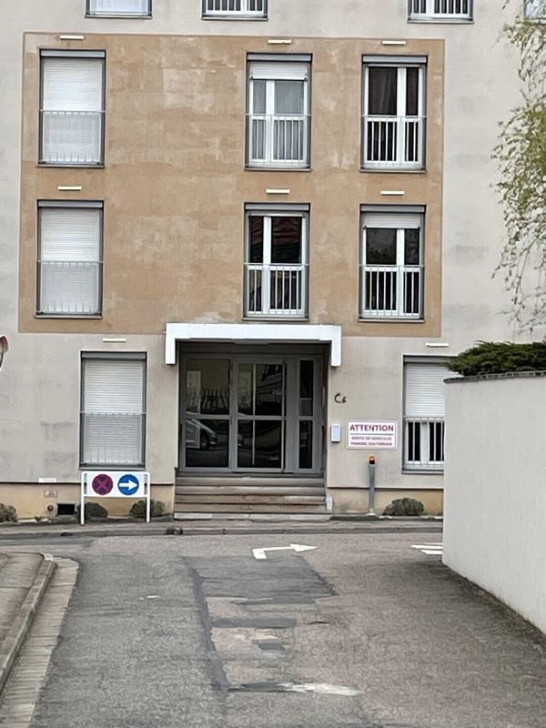 Appartement - 81 m² - 4 pièces