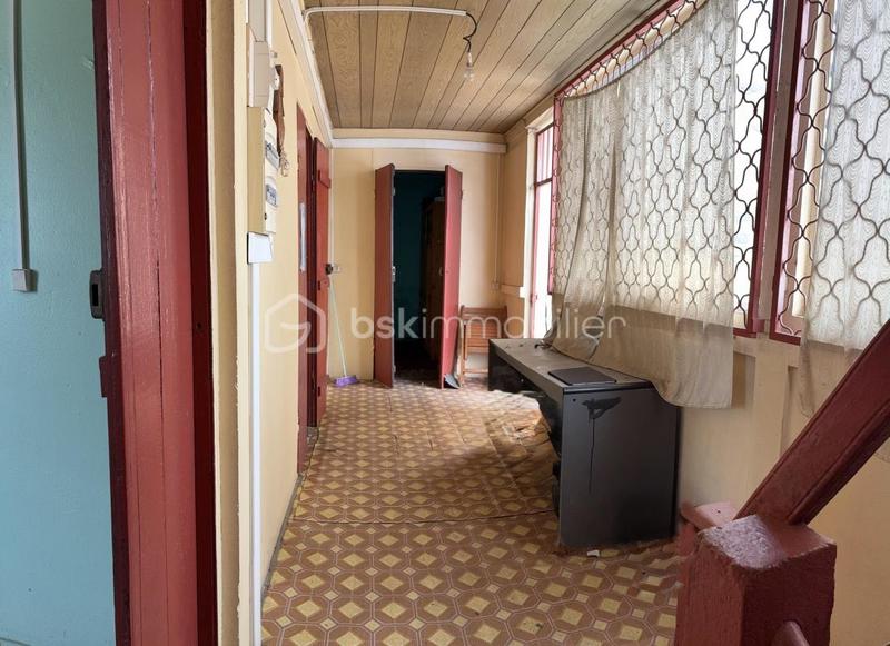 Maison ancienne - 244 m² - 6 pièces