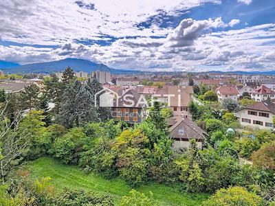 Duplex - 80 m² - 4 pièces